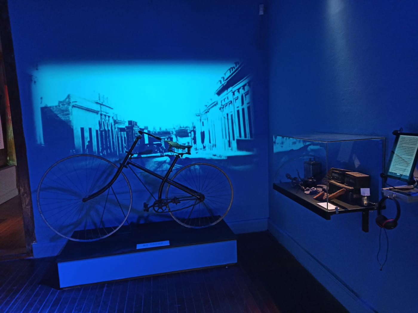 Bicicleta y proyección Salto